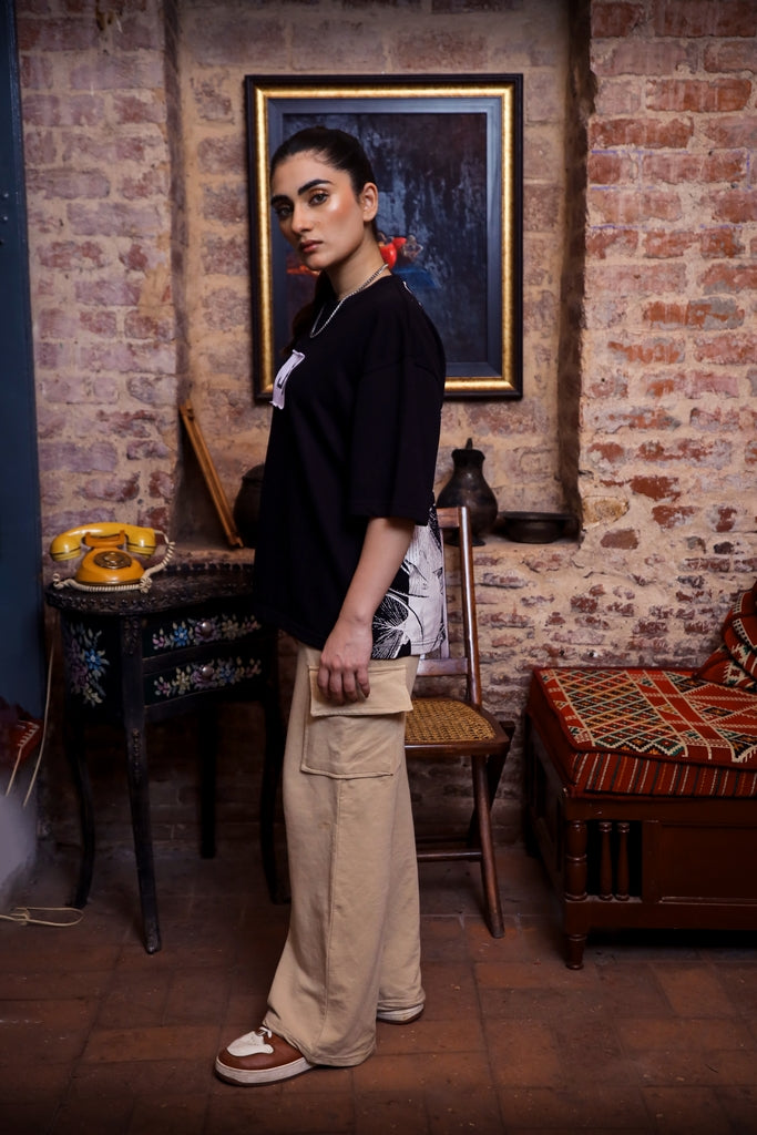 Haroof Tee – Black / حروف